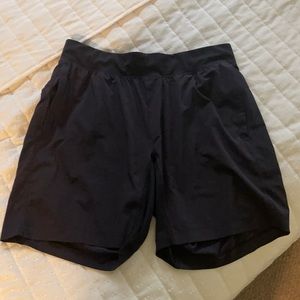 Lululemon men’s large black running shorts